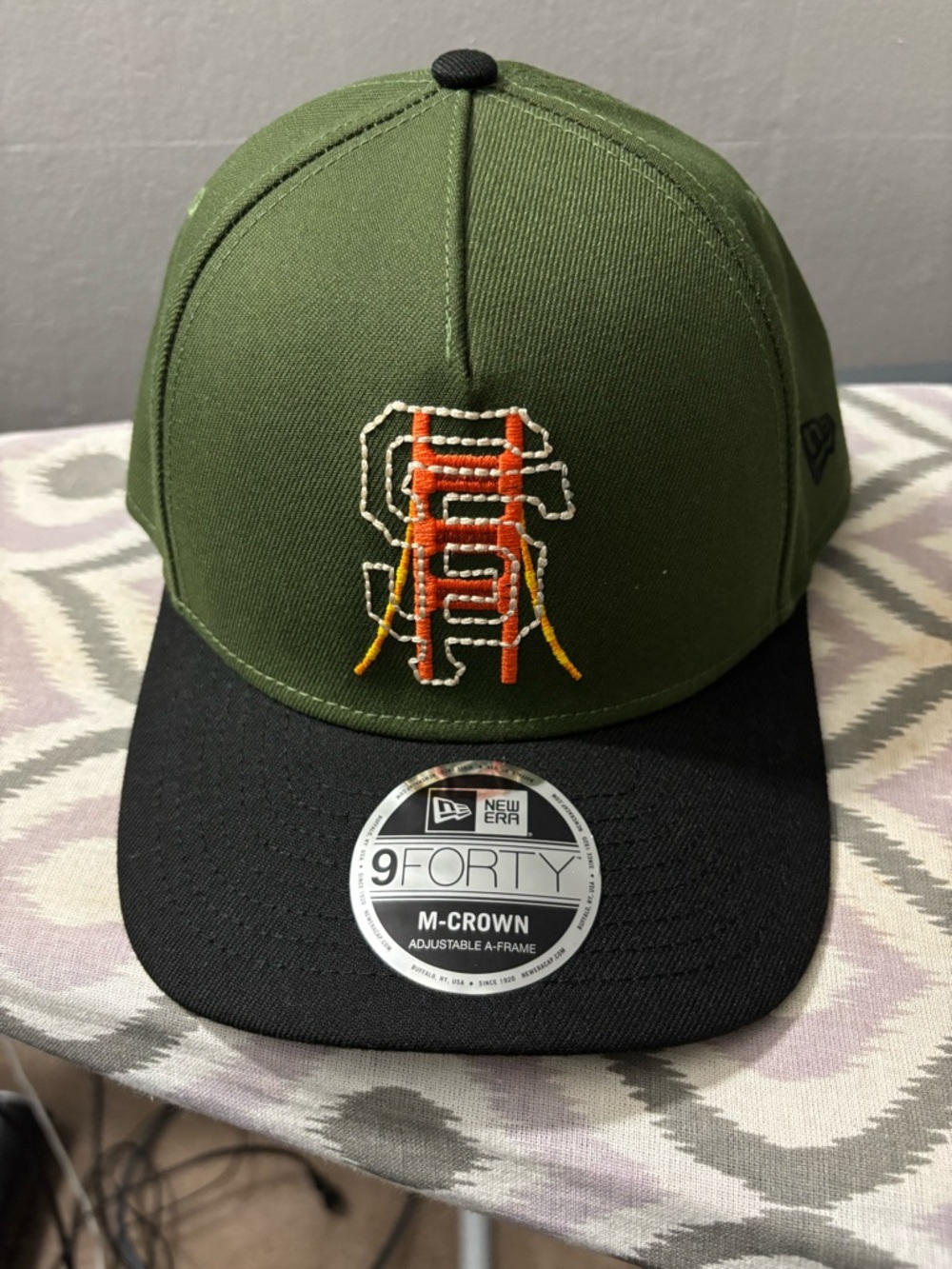 New Era Olive & Black 9FORTY Baseball Cap with Multicolor Embroidery